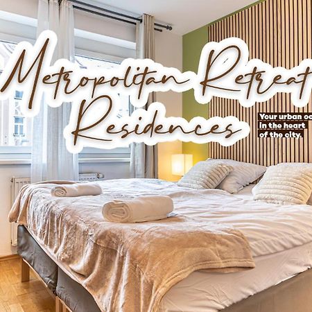 Appartamento Charming 1Br, Steps From Reumannplatz U1 Vienna Esterno foto