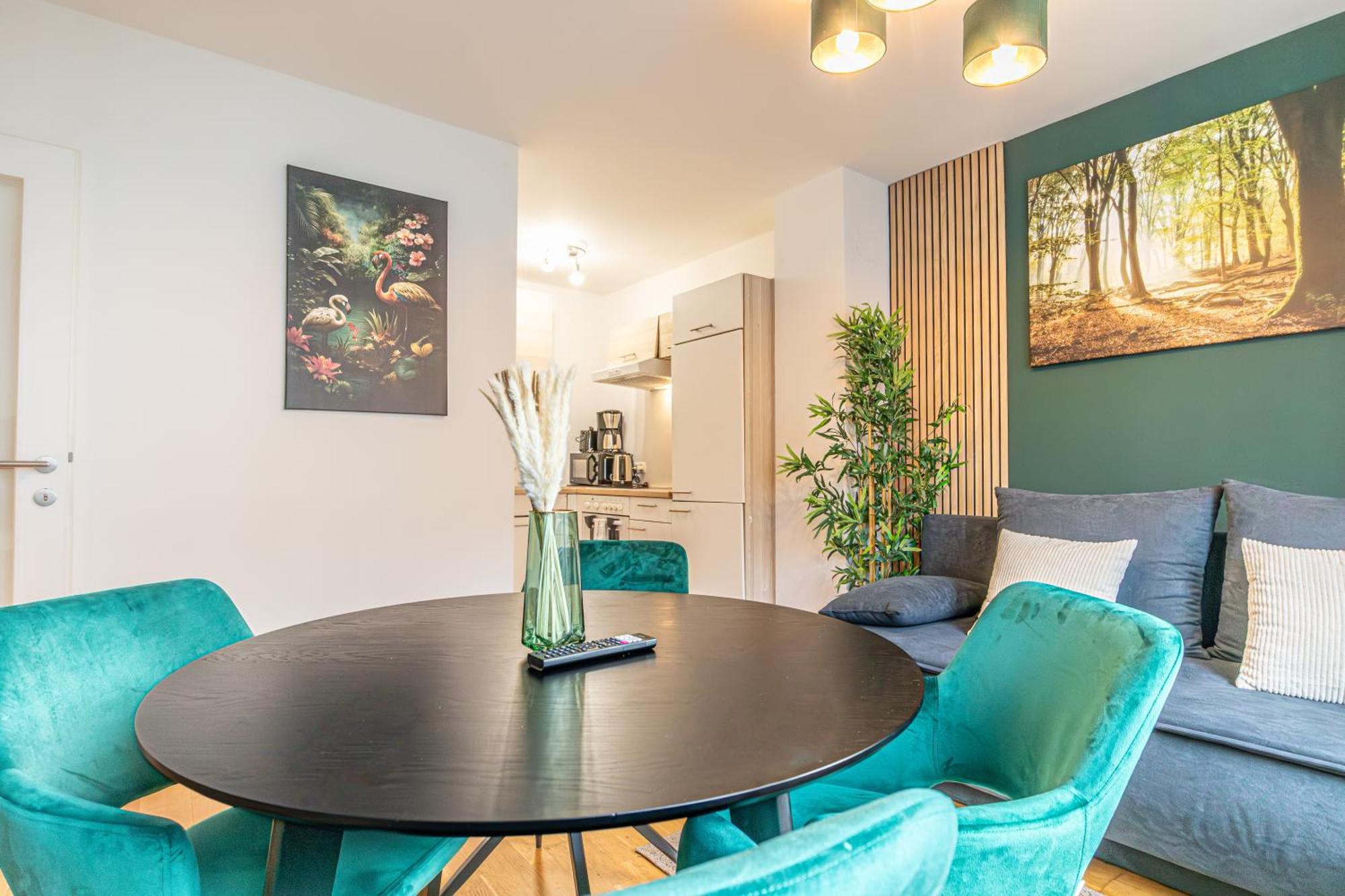 Appartamento Charming 1Br, Steps From Reumannplatz U1 Vienna Esterno foto